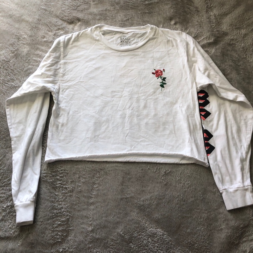 Zumiez Long Sleeve Rose Crop Top